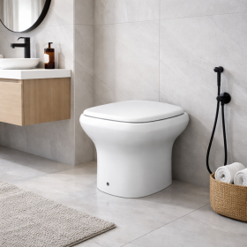 RAK Ceramics Vaso WC a Pavimento Filomuro Compact Colore Bianco con Sedile Incluso